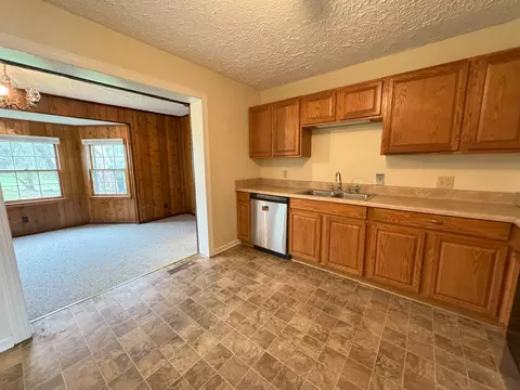 111 Devon Rd, Staunton, VA 24401 photo 15