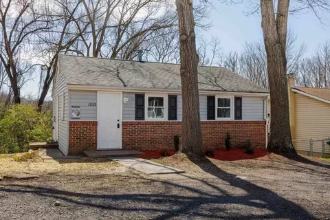 1222 Wine Ave, Waynesboro, VA 22980