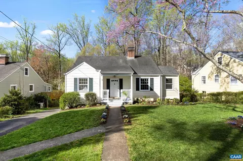1605 Greenleaf Ln, Charlottesville, VA 22903