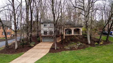 247 Fairway Dr, Harrisonburg, VA 22801