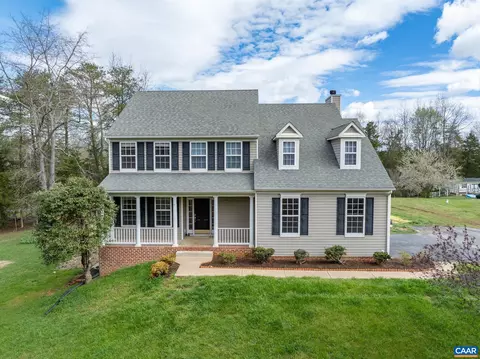 41 Red Maple Ln, Keswick, VA 22947