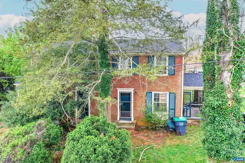 1040 Locust Ave #A&B, Charlottesville, VA 22901