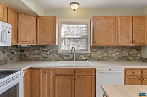 15 Hatchechubee Rd, Palmyra, VA 22963 photo 17