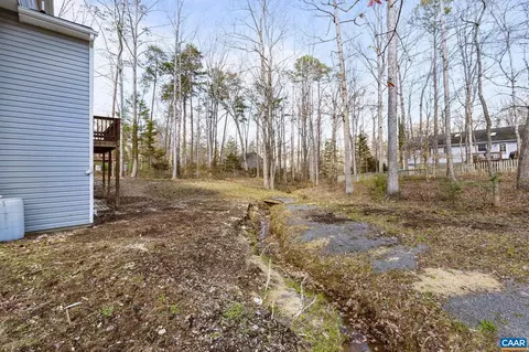 15 Hatchechubee Rd, Palmyra, VA 22963 photo 10