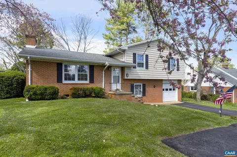 375 E Main St E, Orange, VA 22960 photo 3