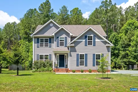 396 Cunningham Meadows Dr, Palmyra, VA 22963