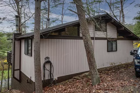 697 Nicklaus Dr, Basye, VA 22810 photo 8