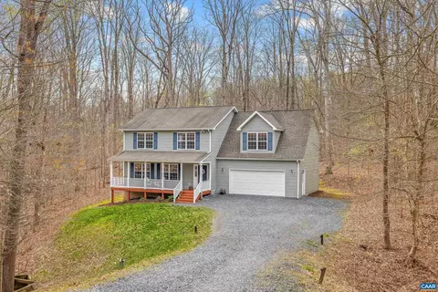 131 Riverside Dr, Palmyra, VA 22963