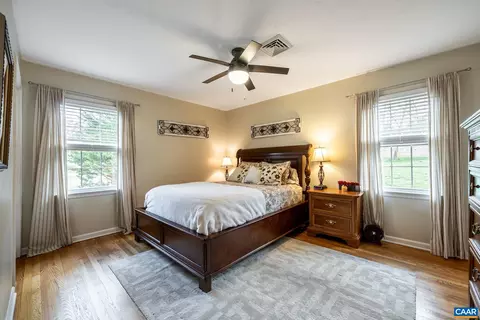 124 Locust St, Amherst, VA 24521 photo 19