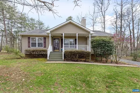 2 Chippewa Ln, Palmyra, VA 22963