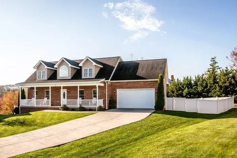 347 Robin Roost Ct, Broadway, VA 22815