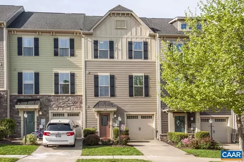 806 Oval Park Ln, Charlottesville, VA 22911