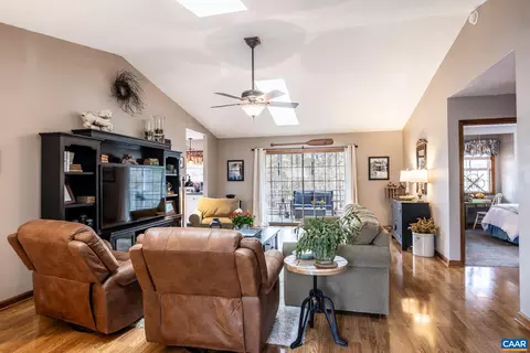 447 Jefferson Dr, Palmyra, VA 22963 photo 14