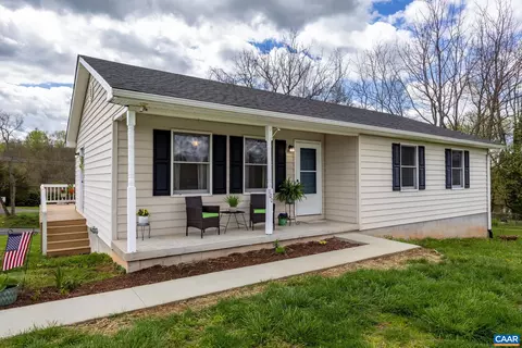 100 E Daffodil Rd E, Ruckersville, VA 22968
