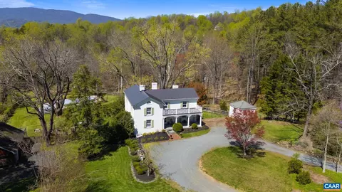 1005 Whispering Pines Ln, Charlottesville, VA 22901