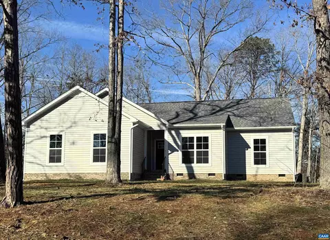 5 Choctaw Pl #LM 223/10, Palmyra, VA 22963