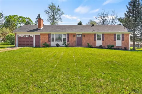 48 Stuart Ave, Stuarts Draft, VA 24477 photo 1