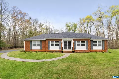 1450 Running Deer Dr, Keswick, VA 22947
