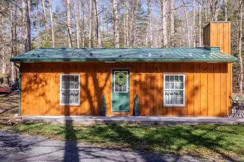 9588 Briery Branch Rd, Dayton, VA 22821