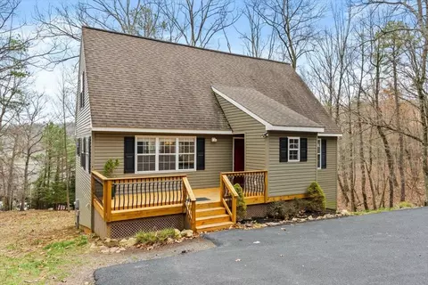 165 Rainier Rd, Mcgaheysville, VA 22840