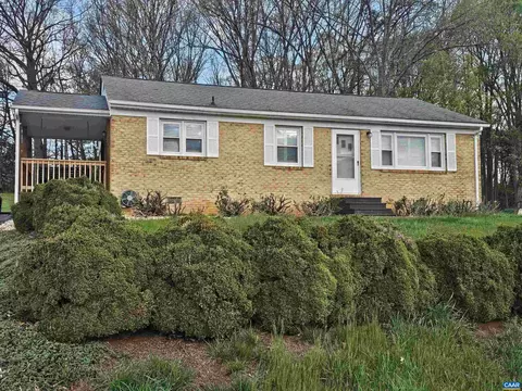 449 Locust Ln, Ruckersville, VA 22968