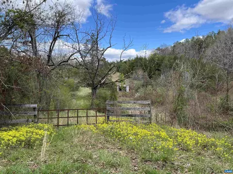 10501 Howardsville Tpke, Esmont, VA 22937