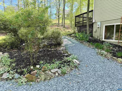 95 Riverside Dr, Palmyra, VA 22963 photo 6