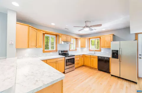 95 Riverside Dr, Palmyra, VA 22963 photo 15