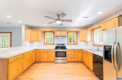 95 Riverside Dr, Palmyra, VA 22963 photo 17