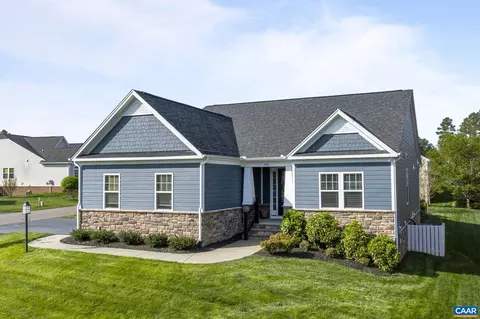 225 Turkey Trot Ln, Zion Crossroads, VA 22942