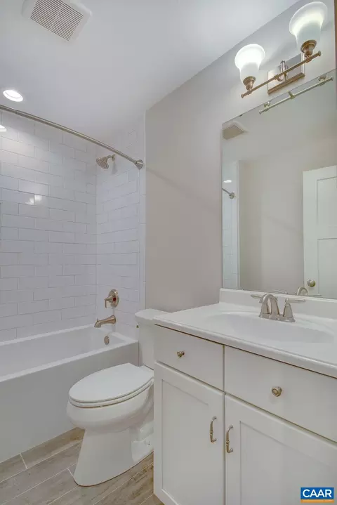 117 Blithe Ct, Charlottesville, VA 22901 photo 7