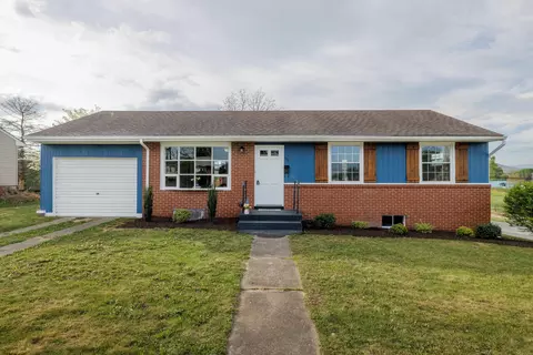 100 Link Rd, Waynesboro, VA 22980 photo 2