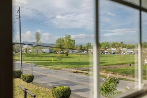 100 Link Rd, Waynesboro, VA 22980 photo 15
