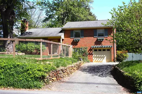 1002 Park St, Charlottesville, VA 22901