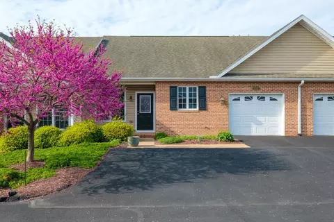 1131 Royal Ct, Harrisonburg, VA 22802