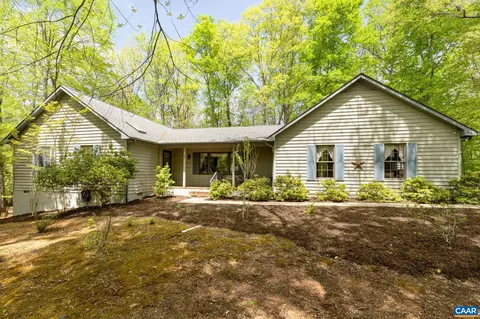 13 Blacksmith Ter, Palmyra, VA 22963 photo 2