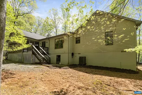 13 Blacksmith Ter, Palmyra, VA 22963 photo 5