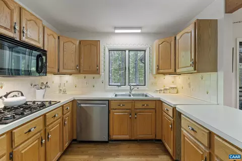 13 Blacksmith Ter, Palmyra, VA 22963 photo 17