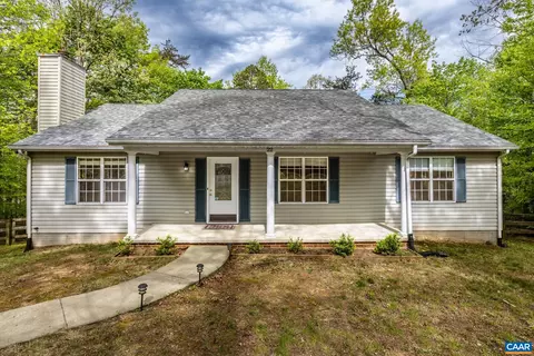 22 Hopi Way, Palmyra, VA 22963
