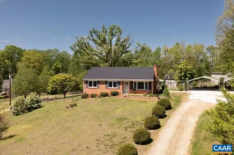 2005 Patrick Henry Hwy, Amherst, VA 24521