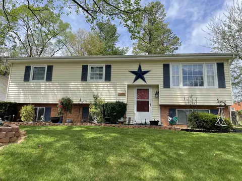 1224 Spaulding St, Staunton, VA 24401