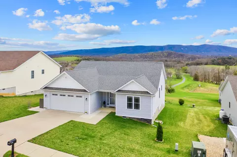 32 Mcilwee Ln, Staunton, VA 24401 photo 3