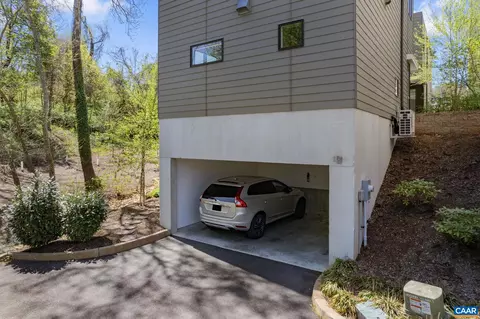 1130 E High St #H, Charlottesville, VA 22902 photo 28