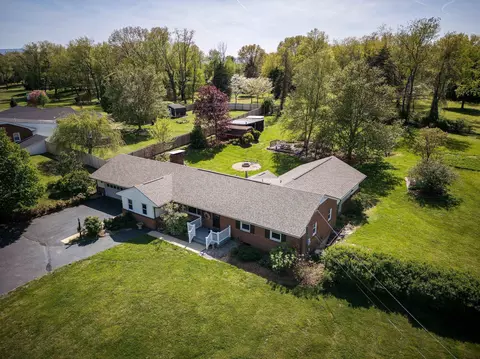3018 Hampton Dr, Waynesboro, VA 22980 photo 51