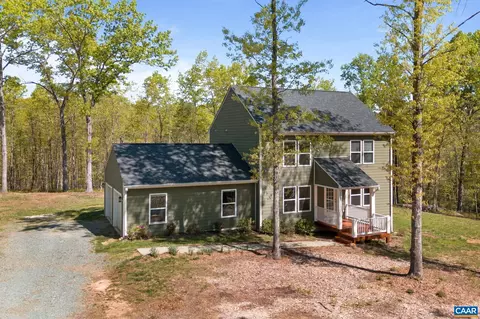258 Mandachris Ln, Troy, VA 22974
