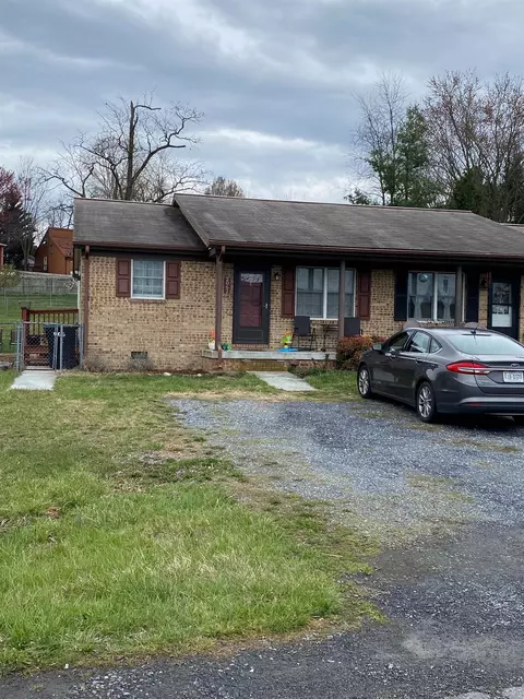 2062 Annandale Ct, Harrisonburg, VA 22801