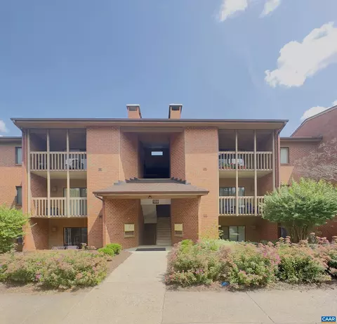 139 Green Turtle Ln #6, Charlottesville, VA 22901