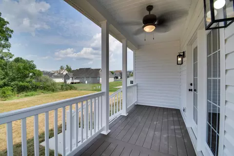 103 Fall Ridge Dr, Stuarts Draft, VA 24477 photo 5