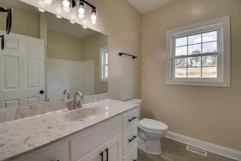 103 Fall Ridge Dr, Stuarts Draft, VA 24477 photo 24