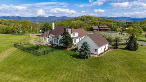 12 Ridgemore Dr, Raphine, VA 24472 photo 65